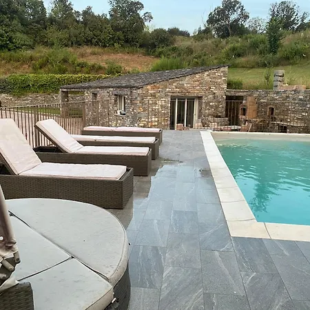 בית הארחה Casa Petre E Fiori 2*