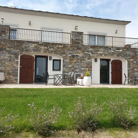 Casa Petre E Fiori 2* סרביון